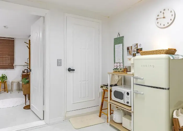 홍대 합정 가까이 있는 Doran Doran Aparthotel 4*